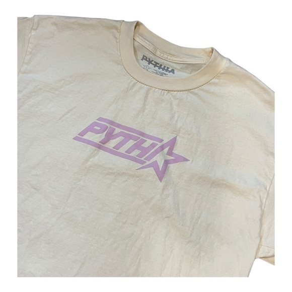 Pythia BOGO Star T-Shirt - Picture 2 of 5